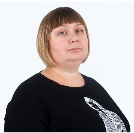 Соколова Анна Эскендеровна.
